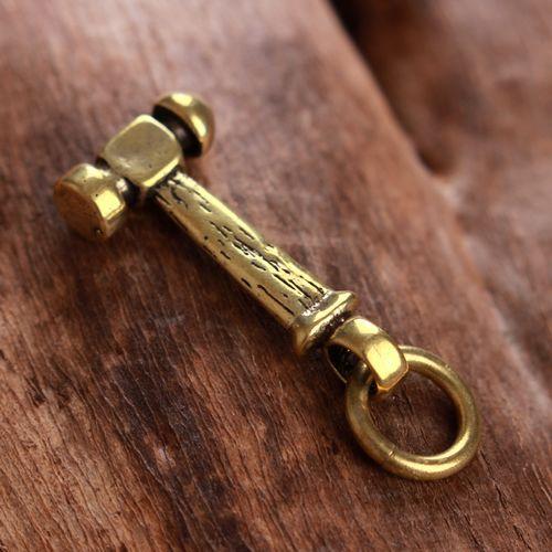 The brass keychain seen in the physical store, all exquisite, men like news 图7张