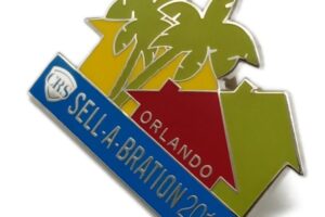 custom lapel pin