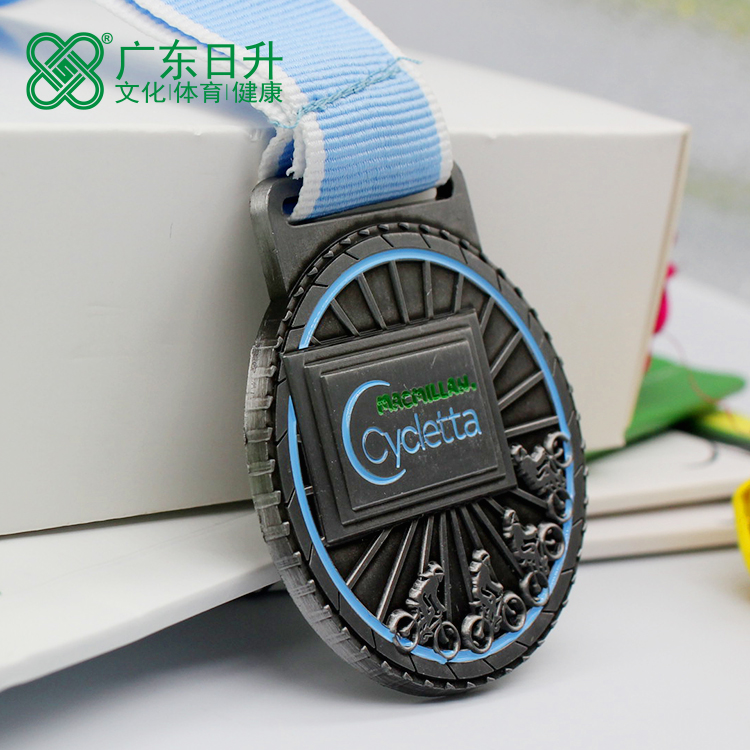 Bicycle competition medals are better looking at this! news 图2张