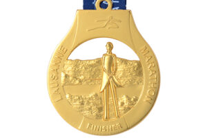 How to look at the Swiss Lausana Marathon Medal?