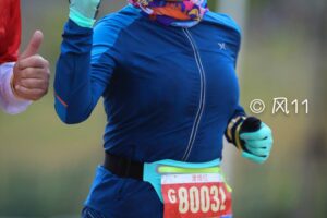 Finage in the wind and rain, we run, we will dream!