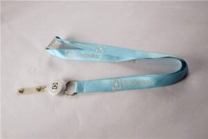 Heat transfer printing lanyard production method