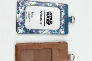 Id card holder (23)