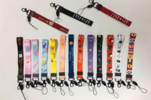 Thermal transfer printing lanyard (40)