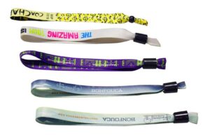 Thermal transfer printing lanyard (11)