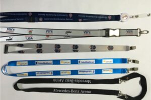 Thermal transfer printing lanyard (66)