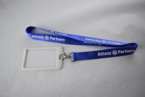 Jacket strap (21)