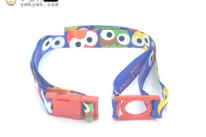 Custom water bottle lanyard manufacturer