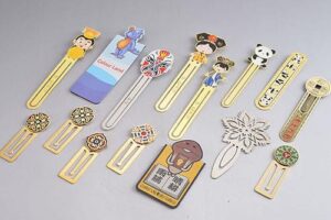 Bookmark ruler in custom design