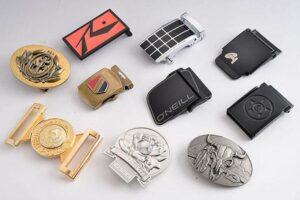 How to wear the metal badge after it is made? in custom design