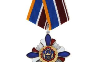 What is the custom badge manufacturing process