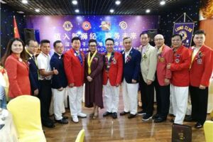 Diwang Service Team: The inaugural ceremony of the 2017-2018 election was held smoothly