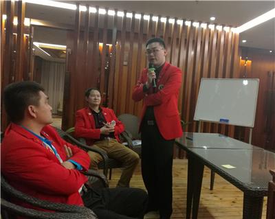 China Sky Service Team: held the eighth regular meeting of 2015-2016 news 图6张