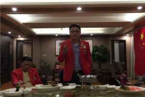 Happiness Service Team: held the seventh regular meeting and New Year’s Reunion of 2015-2016