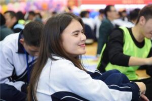 The Lions Club of Shenzhen promotes the experiential education of “Walk into campus and awaken love”