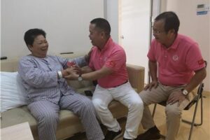 Mile Service team: Love groups spread love