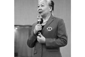 Deep condolences for Hou Xiuting shi Jie