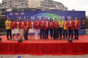 Advocating a new trend of eating with one million chopsticks — Shenzhen Lions Club’s one million chopsticks public welfare activity entered chunhua Four Seasons Garden