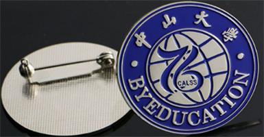 Which badge customizations need to add drops of glue? -IMK Gift LAPEL PIN badge factory